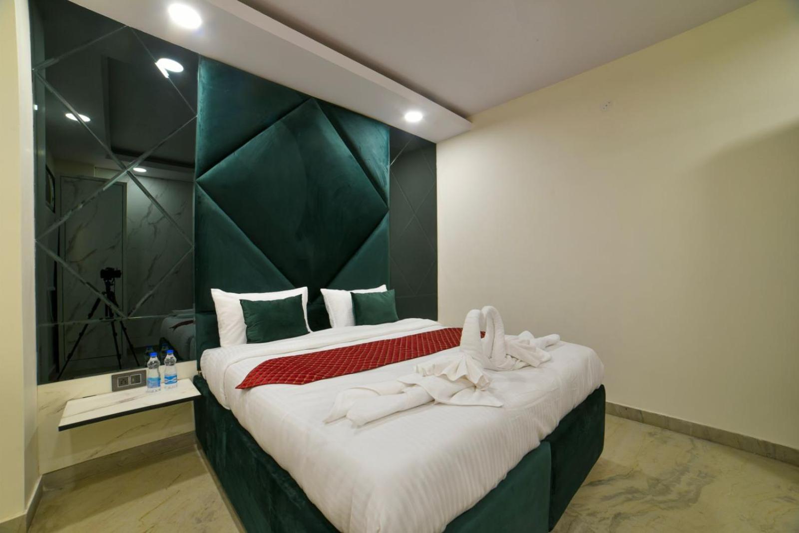 Hotel The Twenties Kamla Nagar à New Delhi Extérieur photo